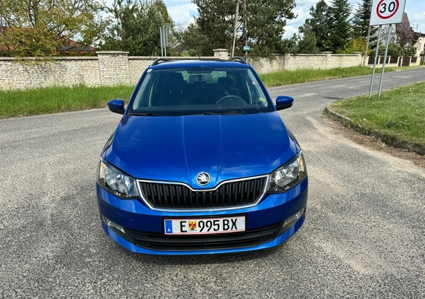 Skoda Fabia cena 29900 przebieg: 103000, rok produkcji 2017 z Świecie małe 407